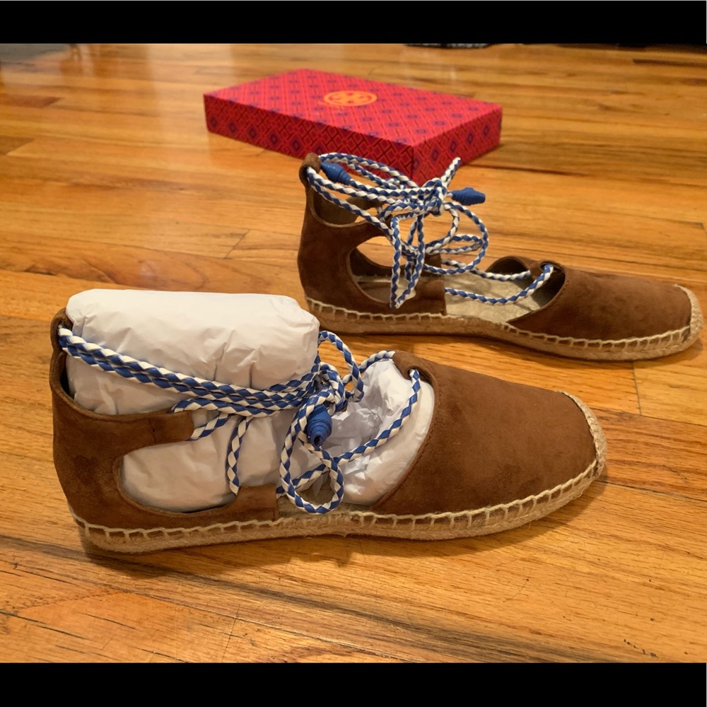 Never worn Tory Burch Lace-up Flat espadrille
